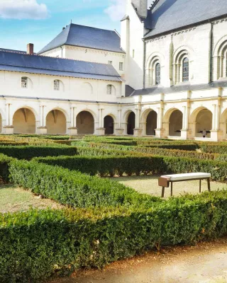 Les mystères de l’Abbaye de Fontevraud