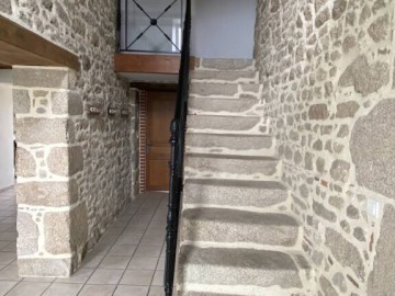 escalier pour accéder étage
