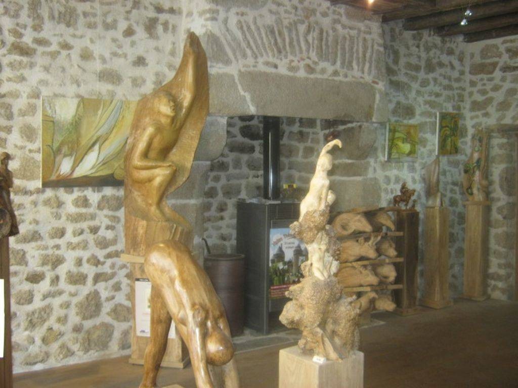 Actualités sculpture sur bois Maine et Loire - Sculptures Bois