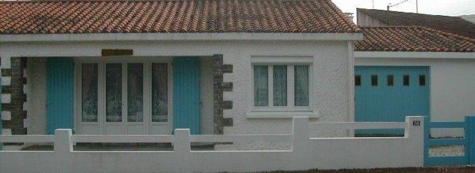 La Maison aux volets bleus - L'Oree des Pins