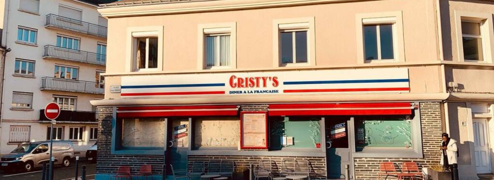 Cristy's Diner a la Francaise