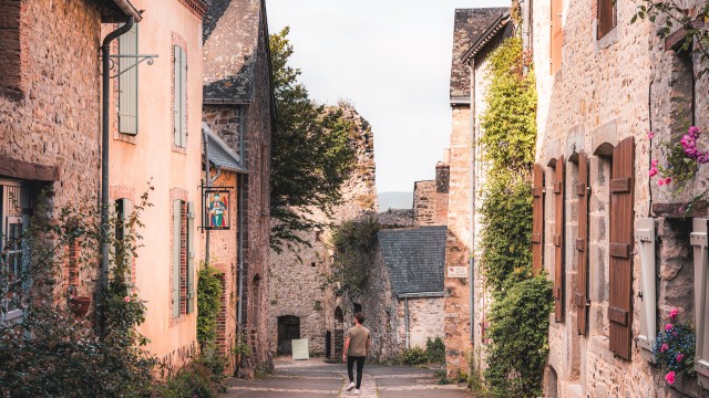 Village médiéval de Sainte-Suzanne en Pays de la Loire
