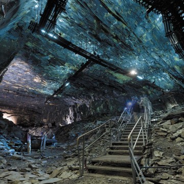 La Mine Bleue, 126 mètres sous terre !