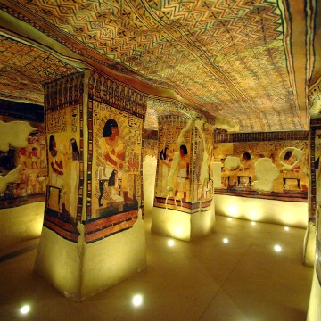 Pénétrez les tombes égyptiennes du Musée de Tessé !